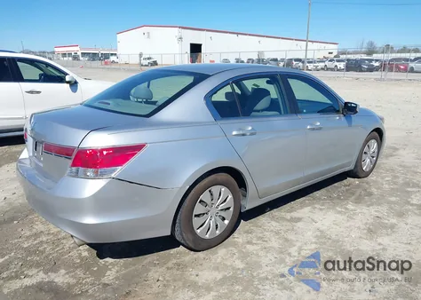 2012 Honda Accord Lx z USA, uszkodzony, nr VIN 1HGCP2F31CA176318